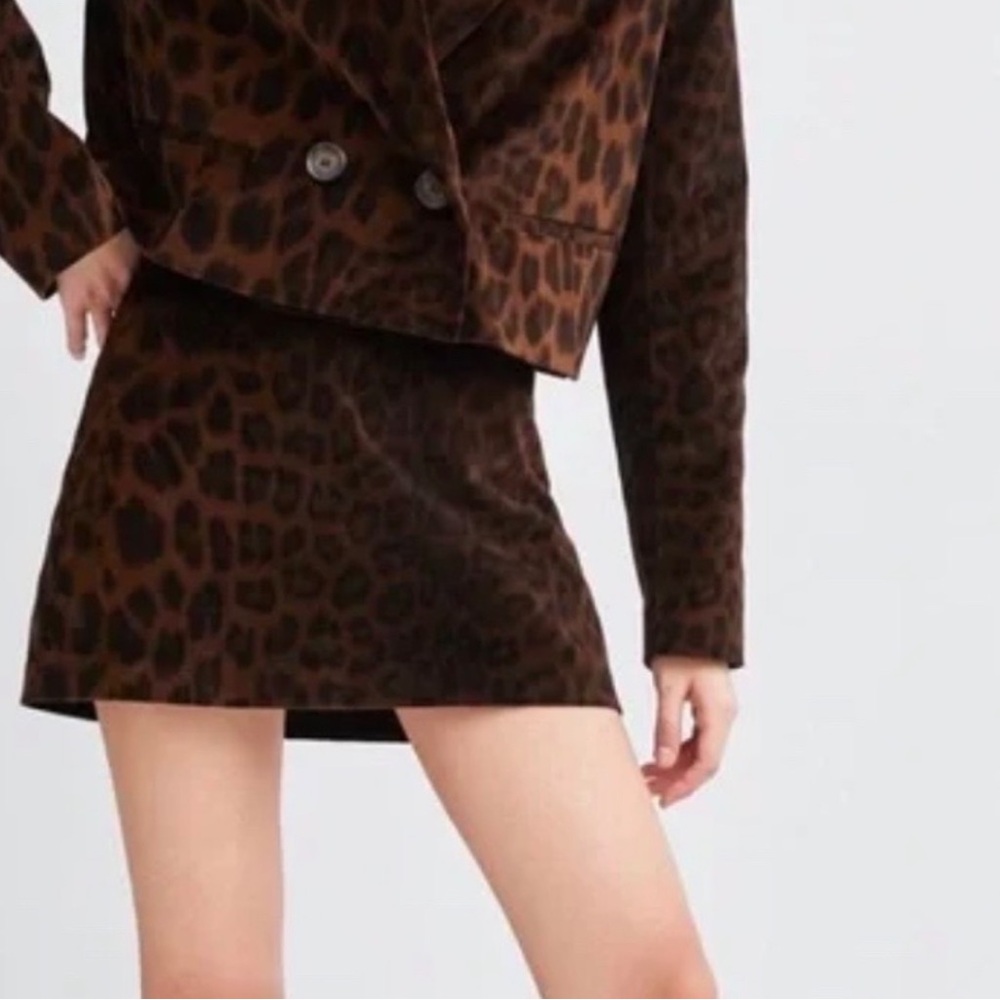 ♥️… Trf Zara Mini Leopard Skirt